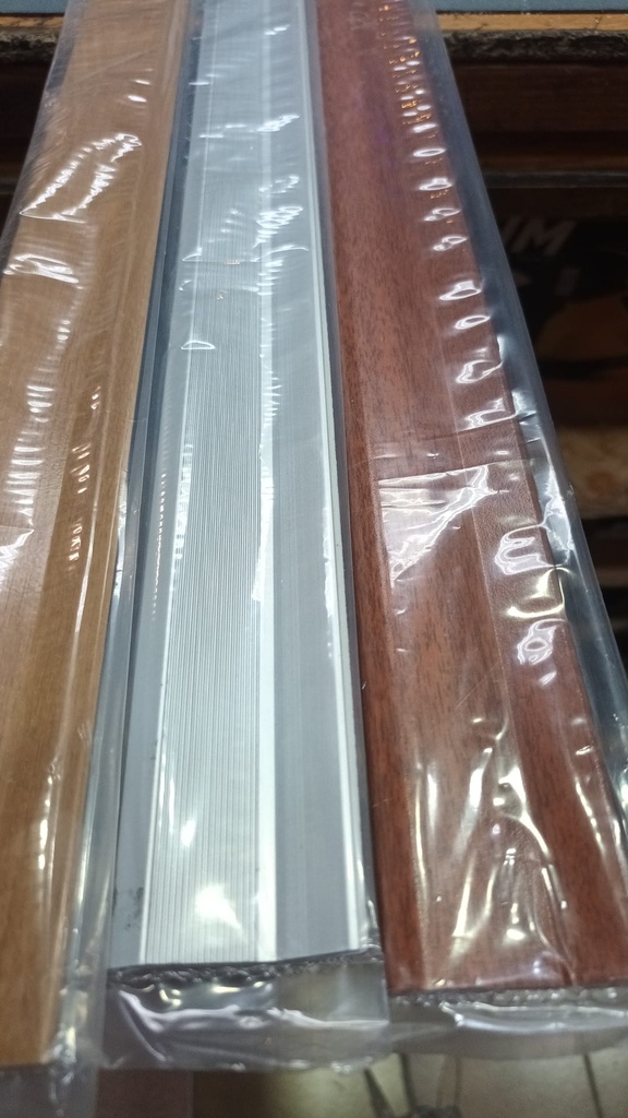 TAPAJUNTA SALTO ALUMINIO ADHE CER SAPELLI 98.5CTM