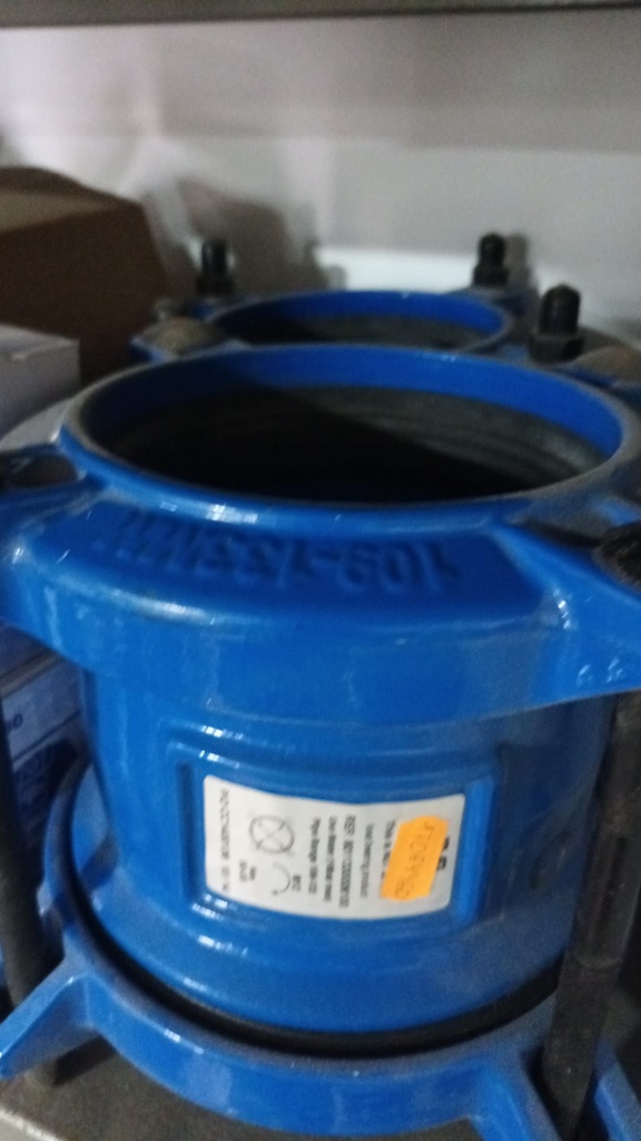 MANGUITO UNIVERSAL FUNDICION 108-130