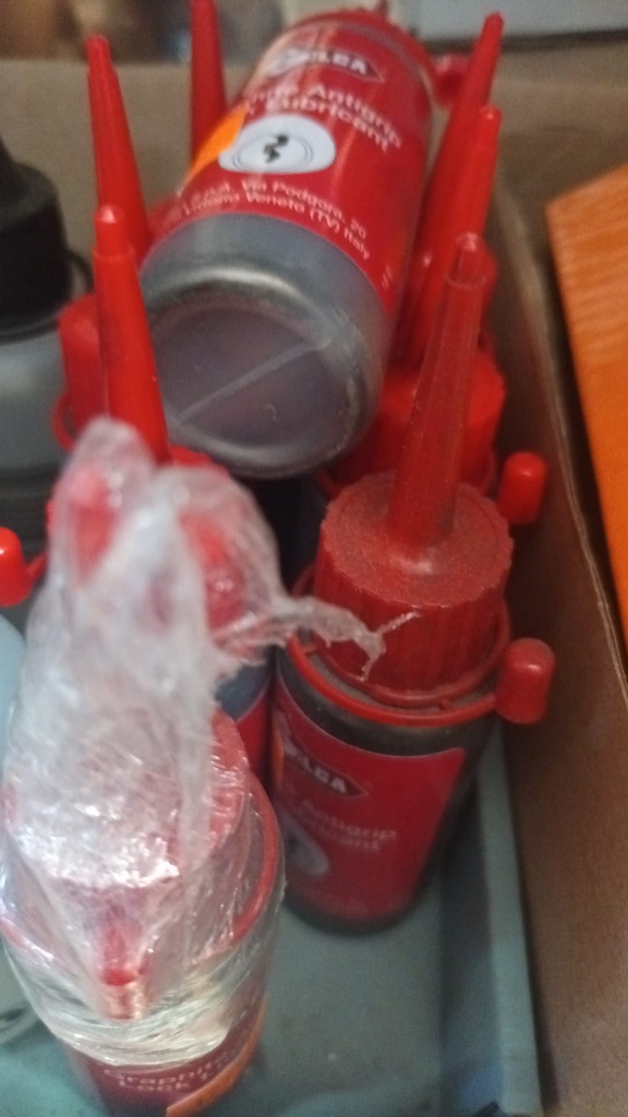GRAFITO EN POLVO (ideal para todo tipo de cerraduras)