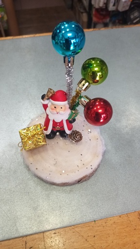 FIGURA DECORATIVA