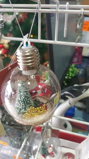 BOLA NAVIDAD DECORATIVA BOMBILLO A PILAS 3.05€