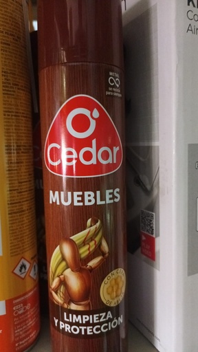 SPRAY LIMPIADOR ABRILLANTADOR MUEBLES CEDAR CON CERA DE ABEJAS