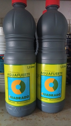 AGUA FUERTE 1.5 LITROS (SALFUMAN)